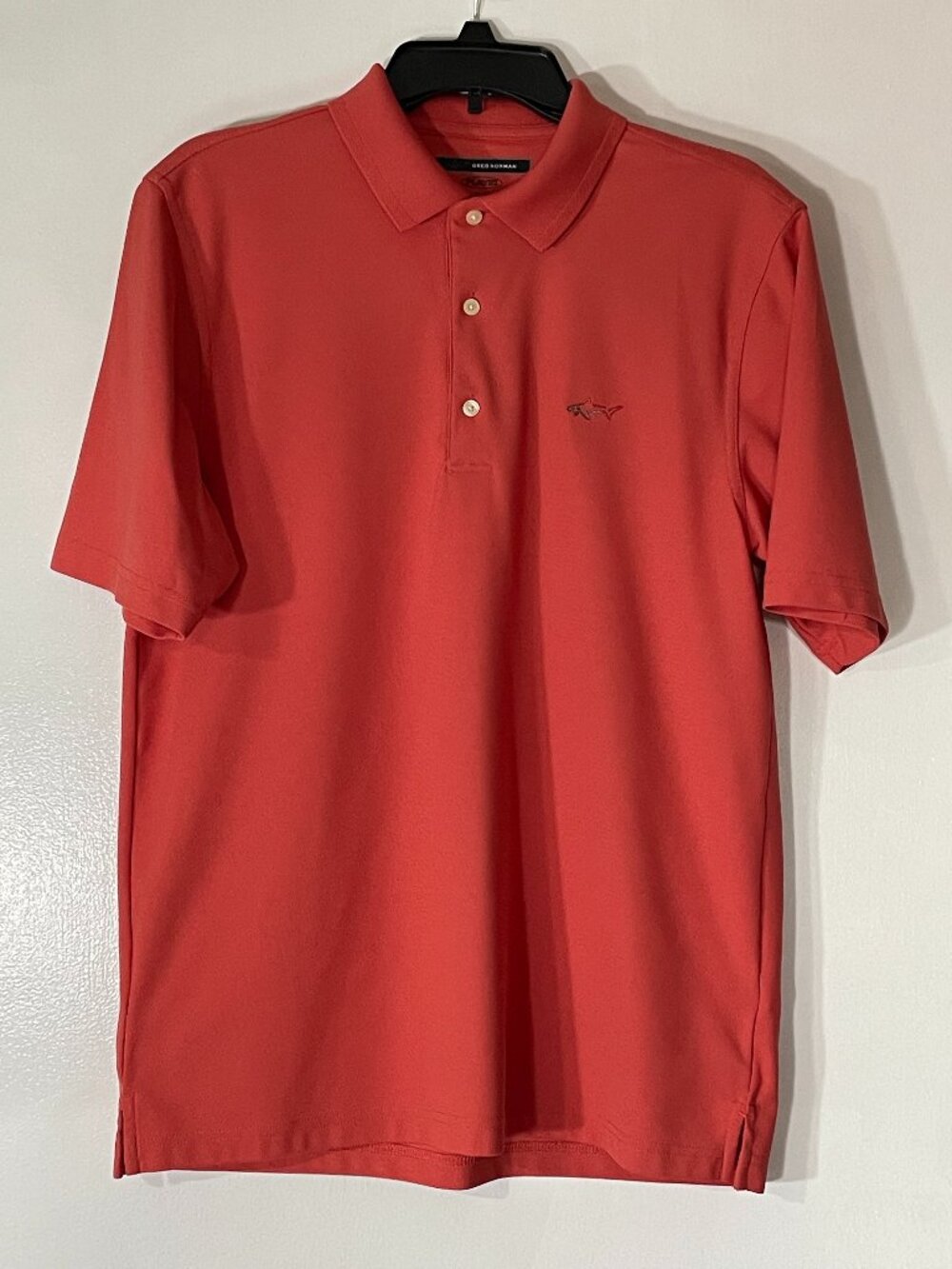 Greg Norman Men’s Play Dry Coral Golf Shirt M Performance Polo Excellent